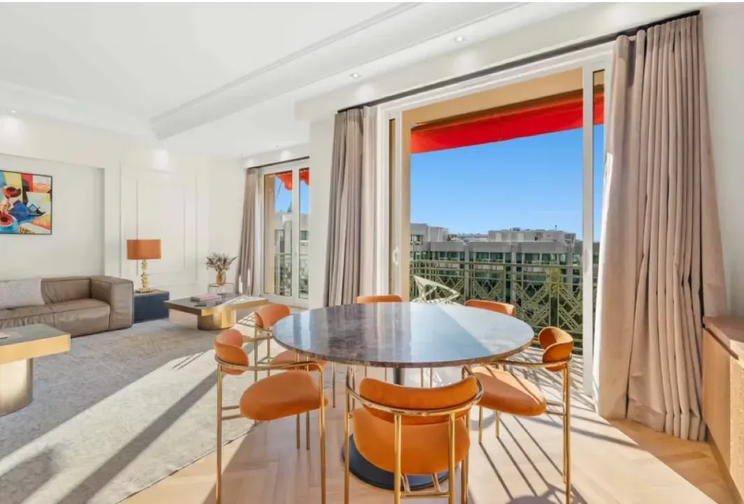 Luxury Art Deco Apartment in Cannes with Sea View