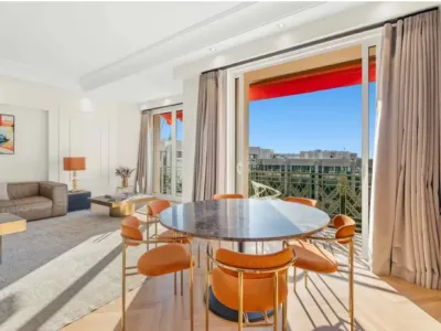 Luxury Art Deco Apartment in Cannes with Sea View
