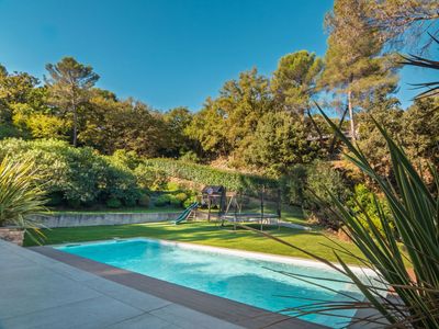 Superb Family Villa in Biot for Events | Private Pool & Garden