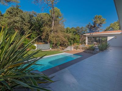 Superb Family Villa in Biot for Events | Private Pool & Garden