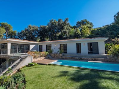 Superb Family Villa in Biot for Events | Private Pool & Garden