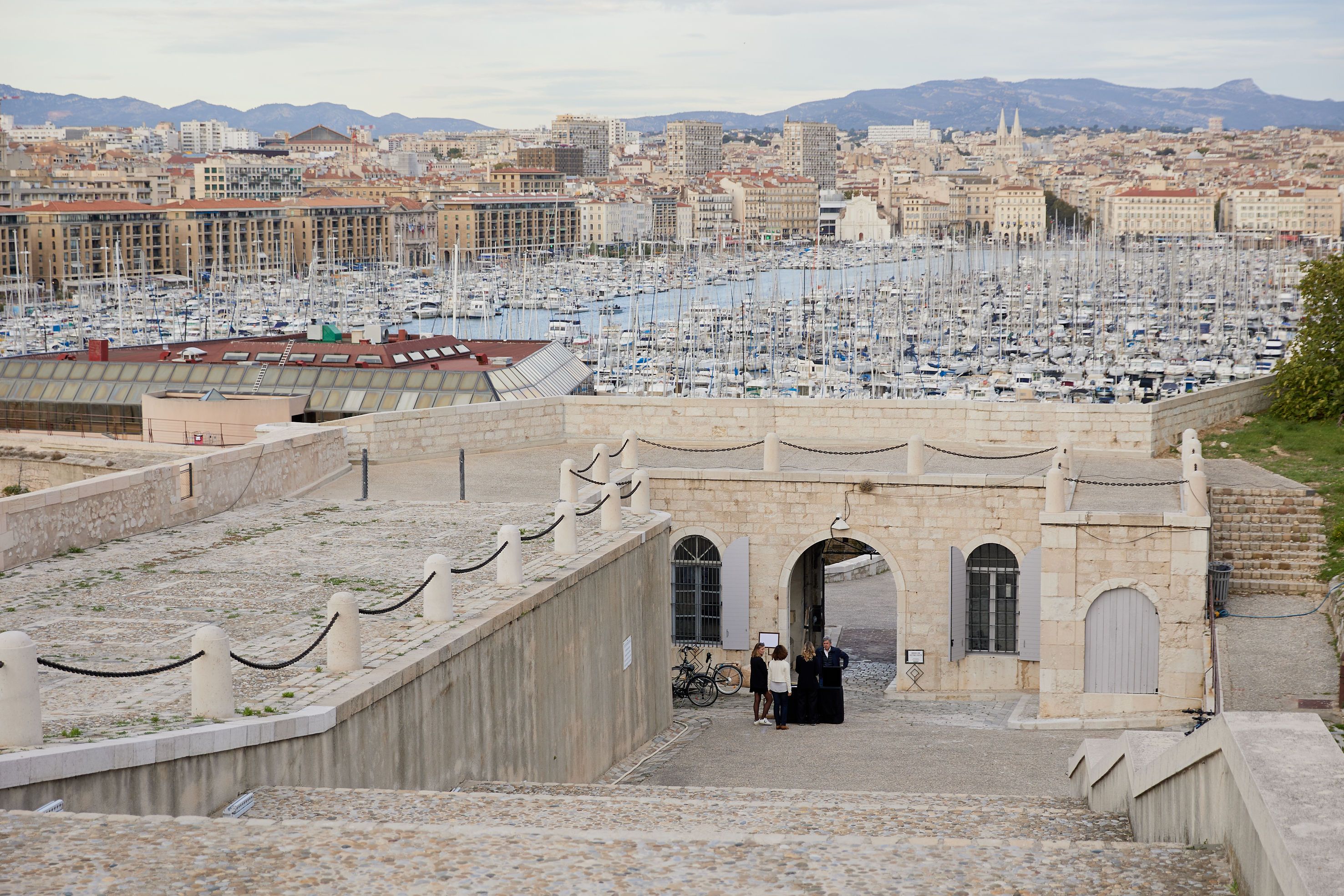 Moulin Belvedere: Chic Events with Panoramic Views in Marseille