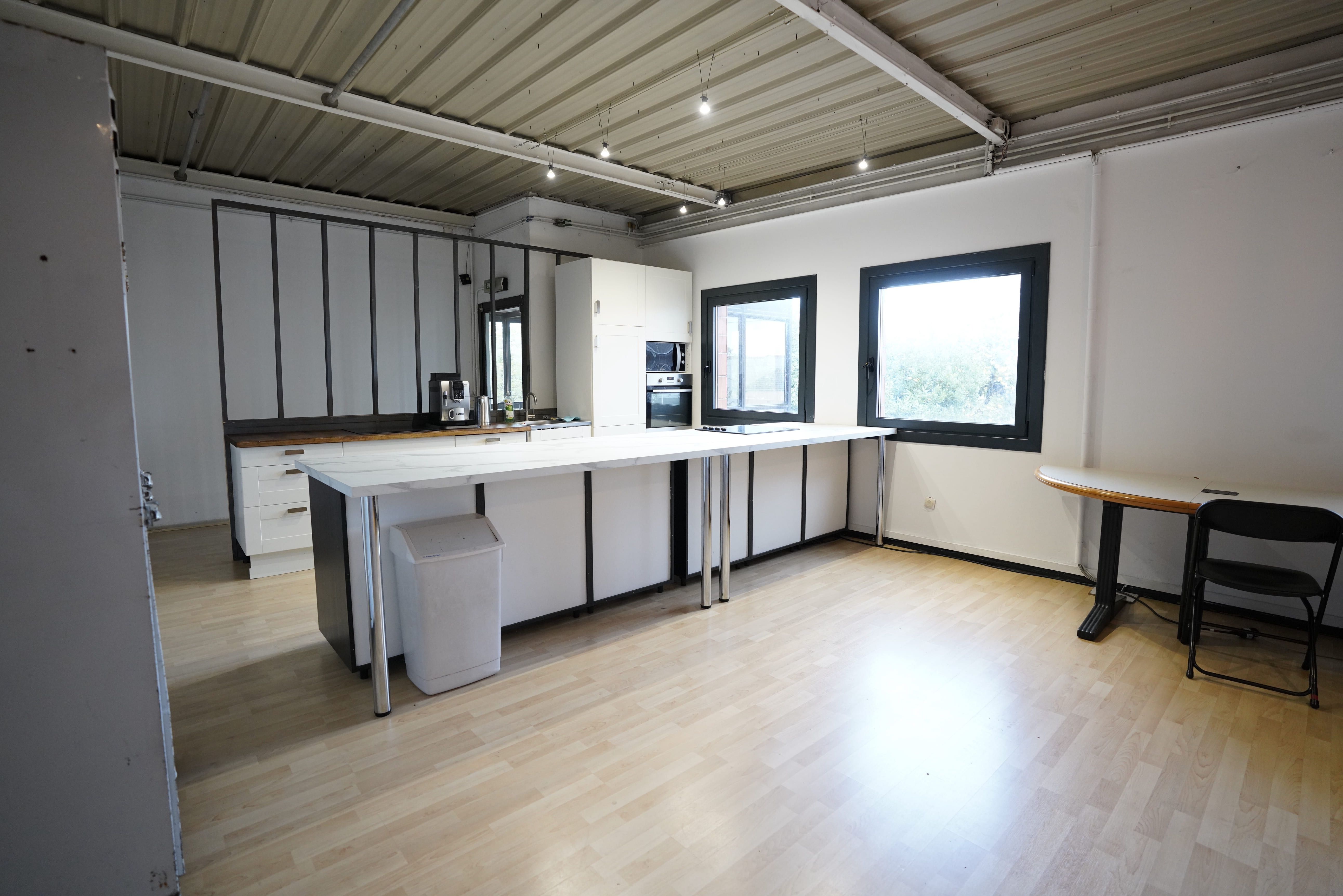 Bright Studio in Bagnolet for Events & Productions