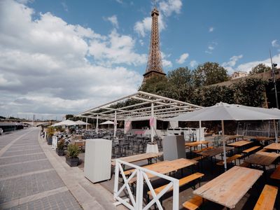 Seine River Terrace with Eiffel Tower Views | Event Venue Paris