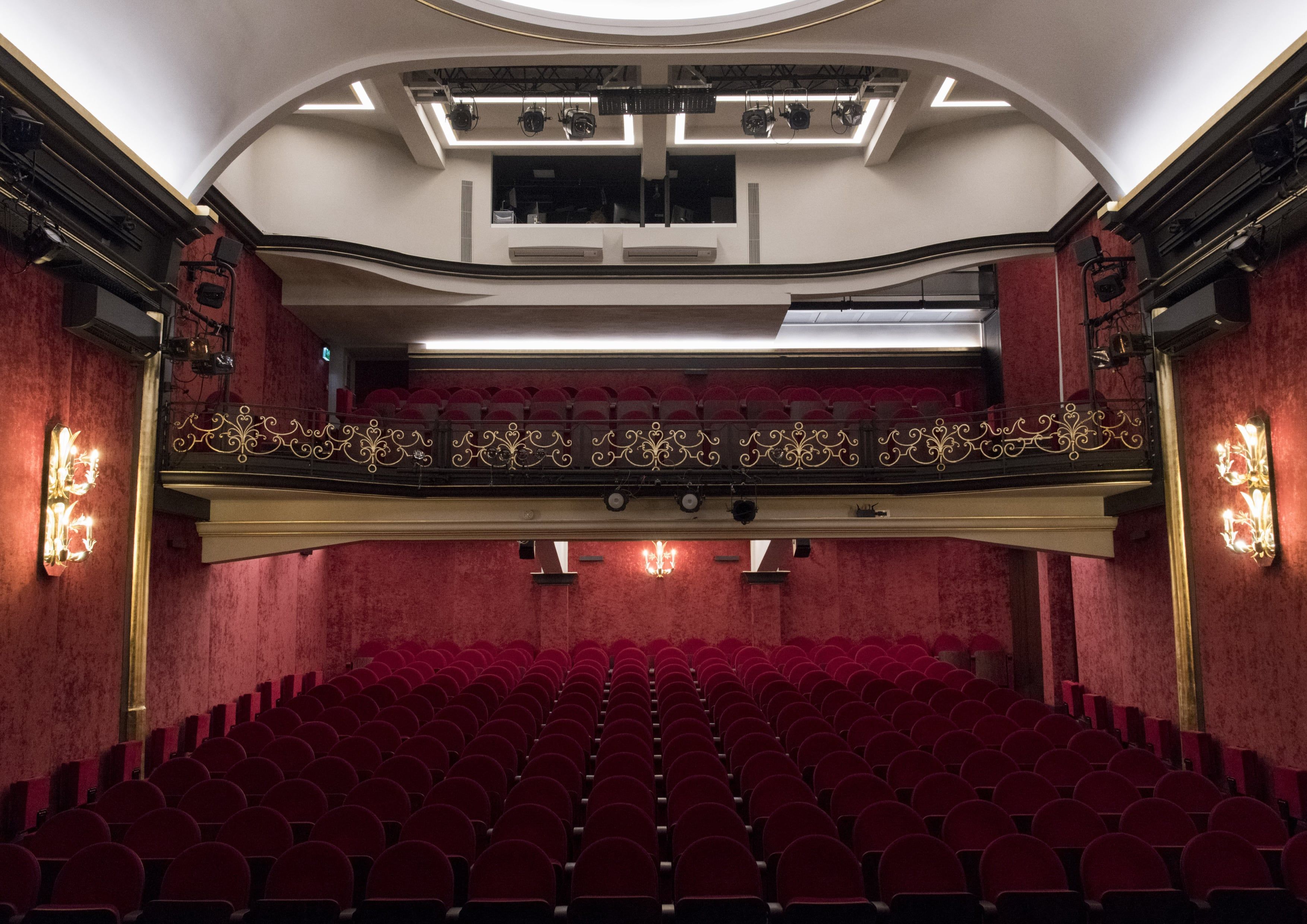 Théâtre Parisien Historique pour Événements d'Entreprise près de l'Opéra Garnier