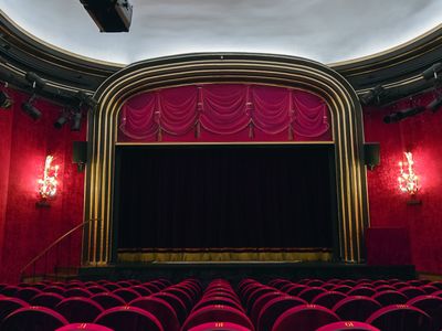 Historic Parisian Theatre for Corporate Events near Opéra Garnier
