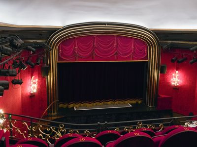 Historic Parisian Theatre for Corporate Events near Opéra Garnier