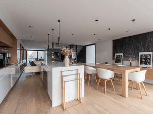 Contemporary Architect-Designed Villa with Heated Pool Near Marne