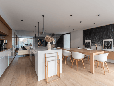 Contemporary Architect-Designed Villa with Heated Pool Near Marne