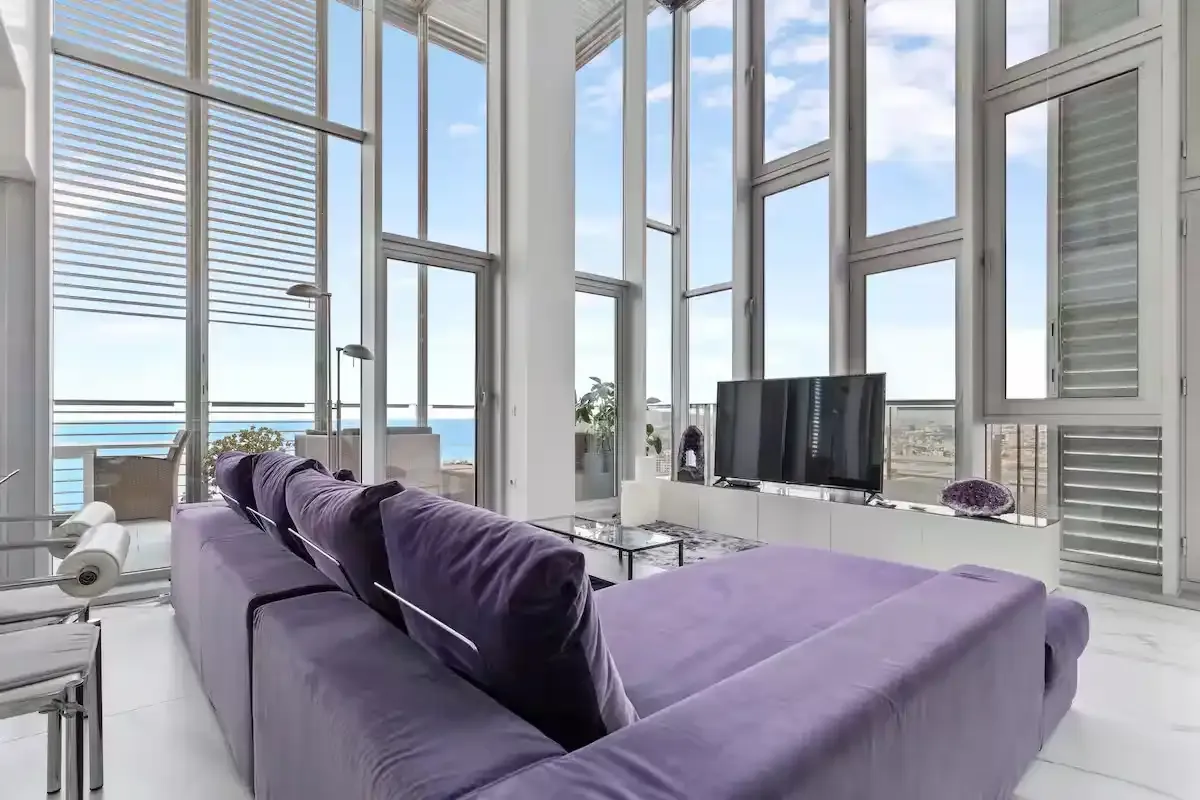 Exclusive Penthouse Duplex for Meetings & Cocktails in Barcelona