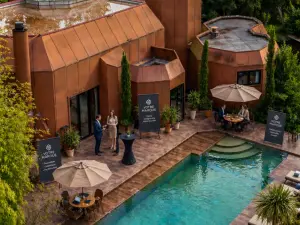 Villa sur Pilotis : Un Lieu Naturel et Immersif à 30 Minutes de Paris