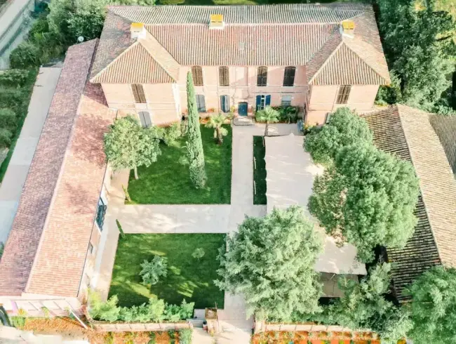Château près de Toulouse : Lieu Élégant pour Événements