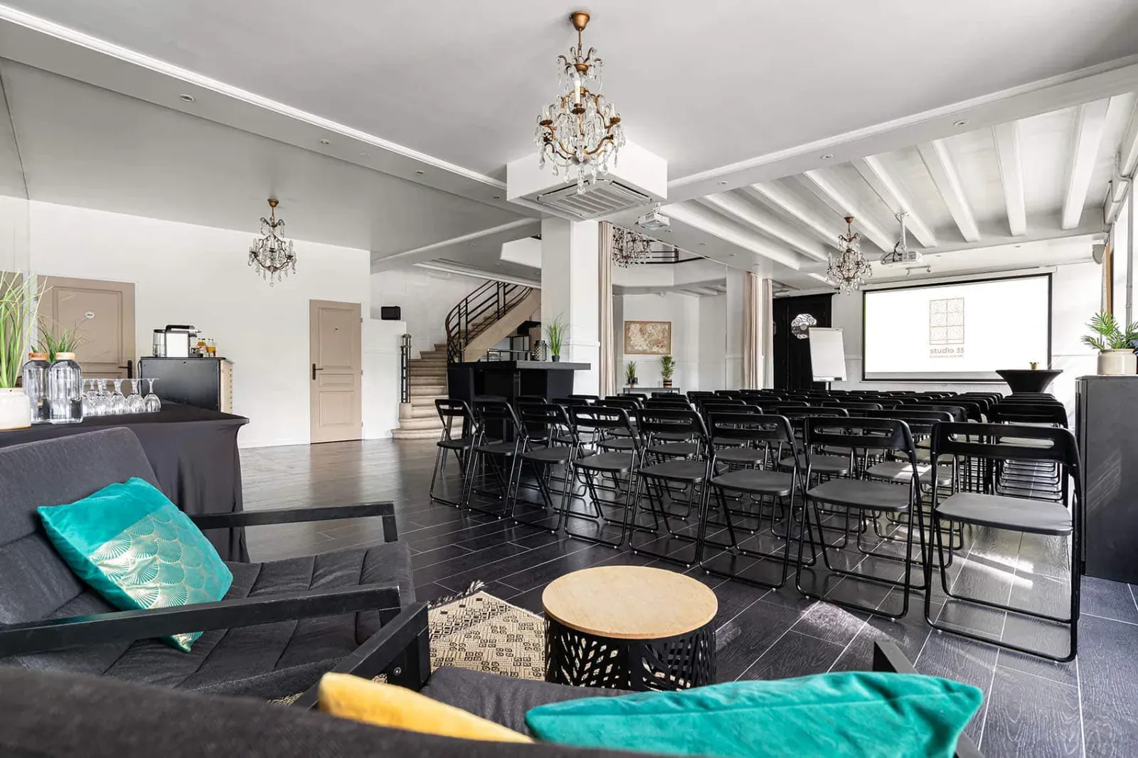 Showroom Lumineux pour Événements à Lyon