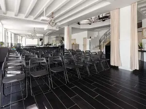 Showroom Lumineux pour Événements à Lyon