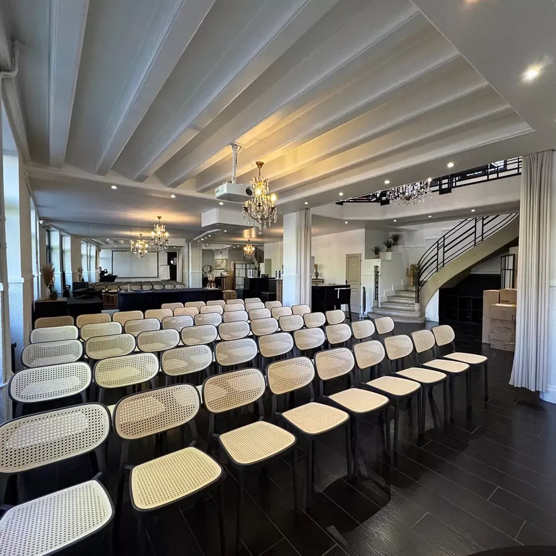 Showroom Lumineux pour Événements à Lyon