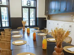Bright Private Venue for Workshops & Meetings in Lyon