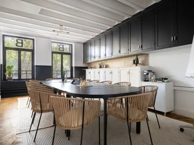 Lieu Privé Lumineux pour Ateliers & Réunions à Lyon