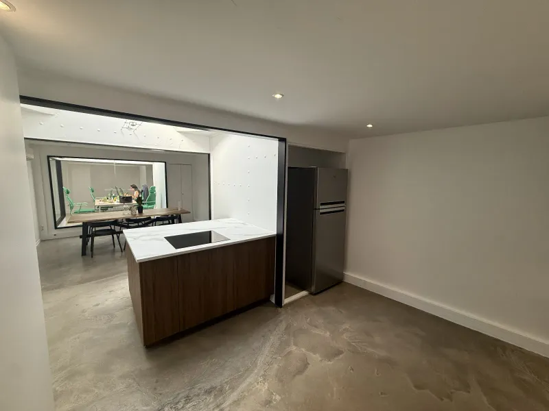 Professional Kitchen Studio for Food Content Creation in Boulogne-Billancourt