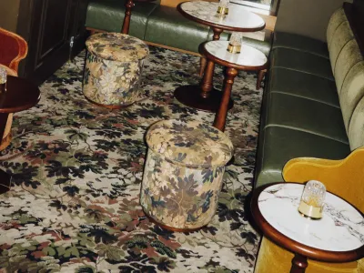 Roaring Twenties Bar: Intimate & Sophisticated Venue in Paris