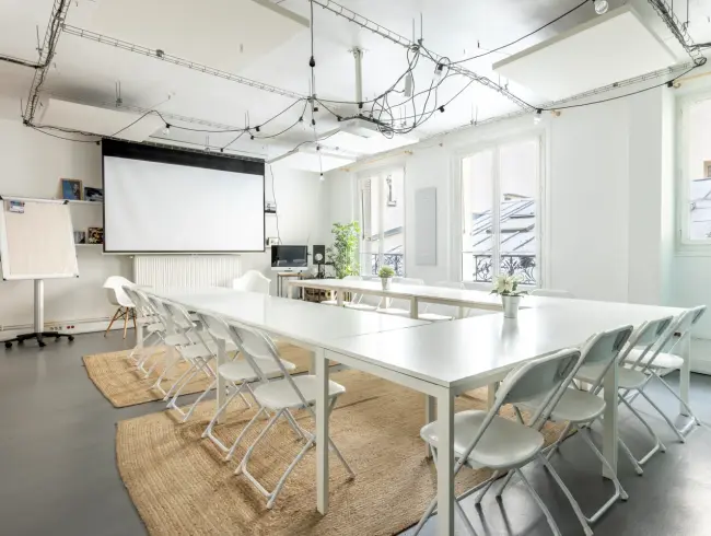 Bright Business Event Space in 17th Arrondissement