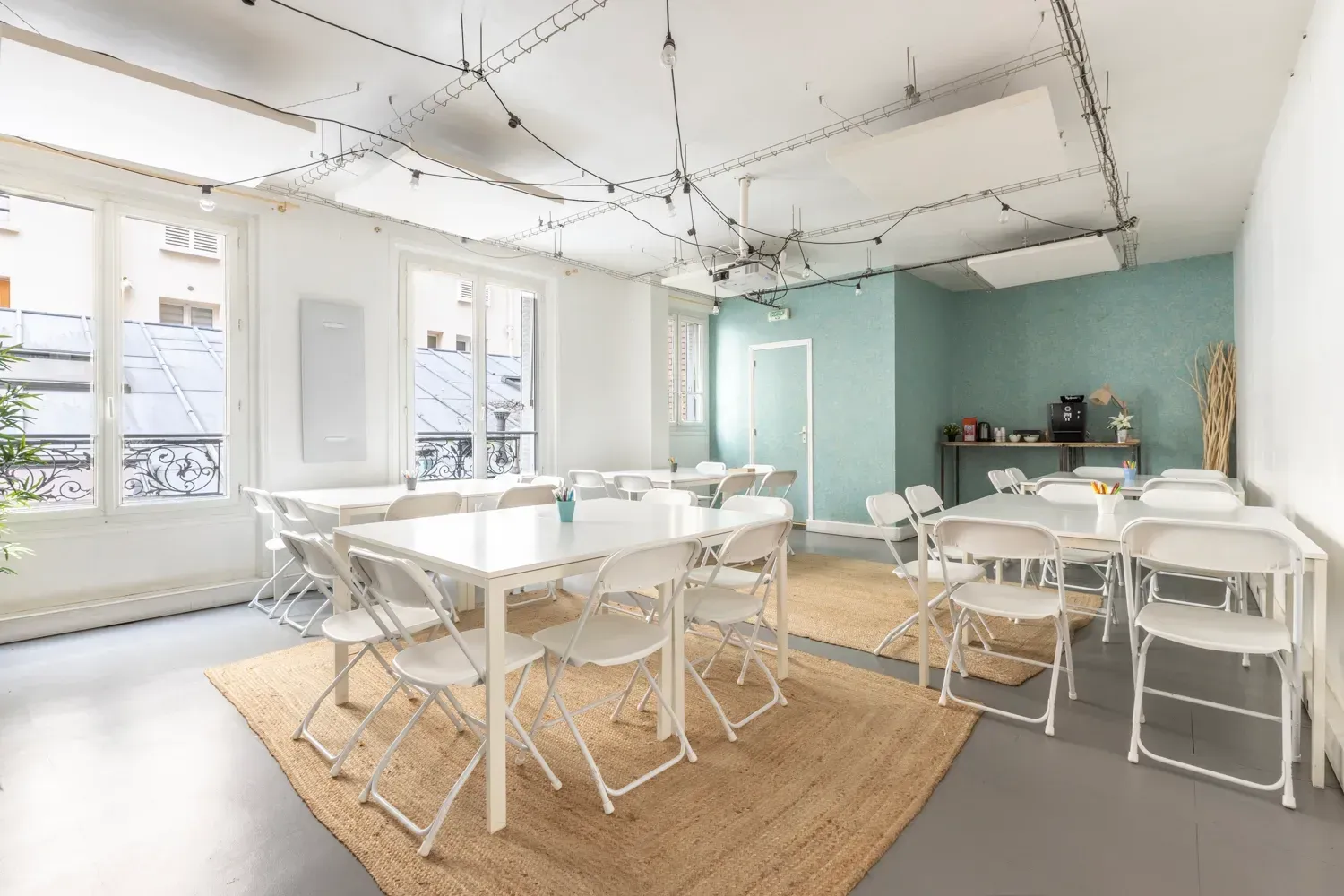 Bright Business Event Space in 17th Arrondissement