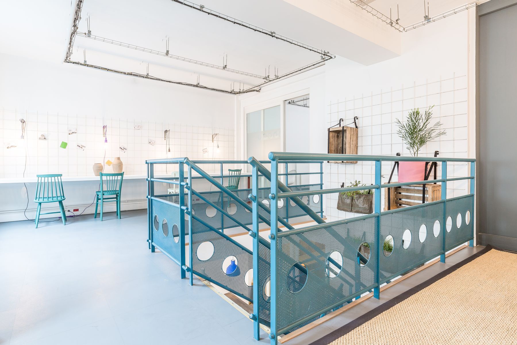 Espace Mezzanine Lumineux pour Événements à Paris