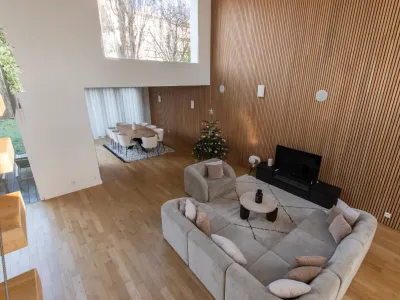 Architectural Loft with Double-Height Ceilings in Saint-Maur-des-Fossés