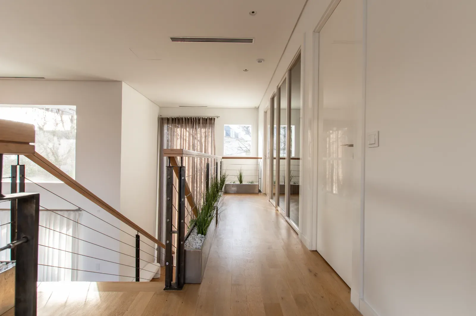 Loft Architectural avec Plafonds Double Hauteur à Saint-Maur-des-Fossés