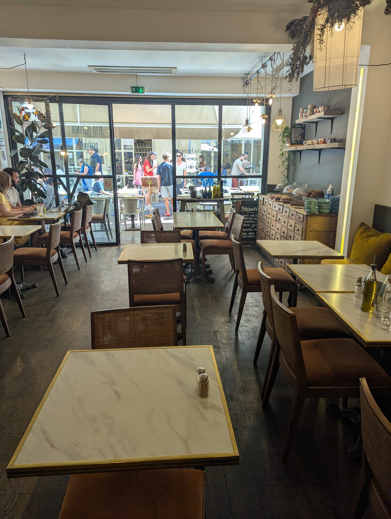 Friendly Venue in Cannes for Professional Events & Gatherings