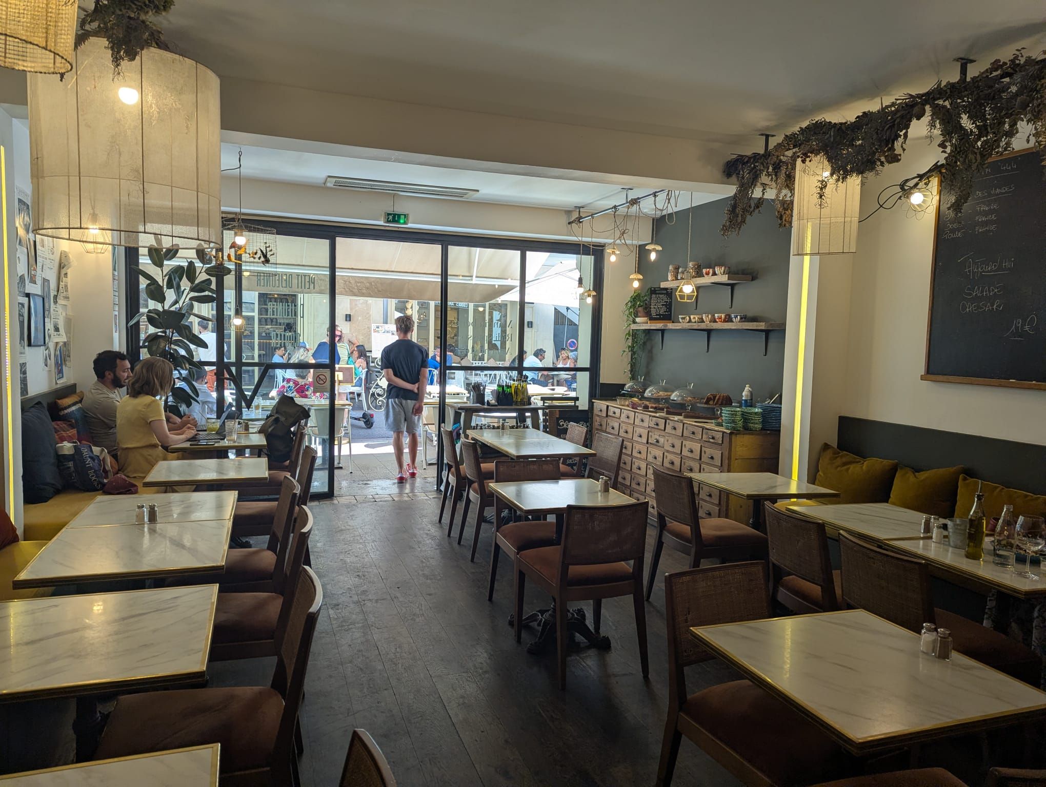 Friendly Venue in Cannes for Professional Events & Gatherings