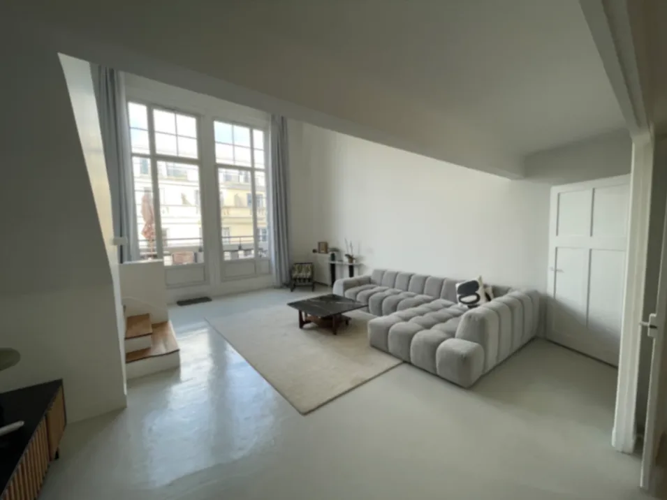 Art Deco Loft in Paris: Bright & Quiet Venue for Events