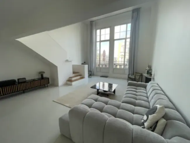 Art Deco Loft in Paris: Bright & Quiet Venue for Events