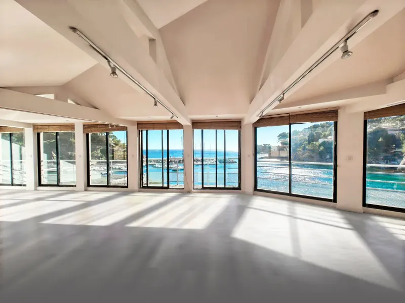 70 m² Sea View Studio with Panoramic Calanque Views in Ensuès-la-Redonne