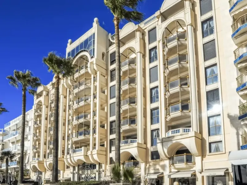 Relais De La Reine Apartment Cannes | Luxury 3-Bedroom Venue