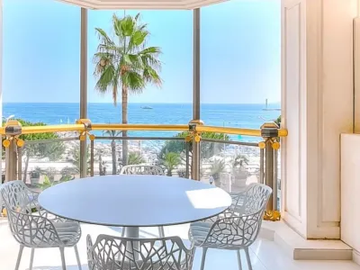 Relais De La Reine Apartment Cannes | Luxury 3-Bedroom Venue