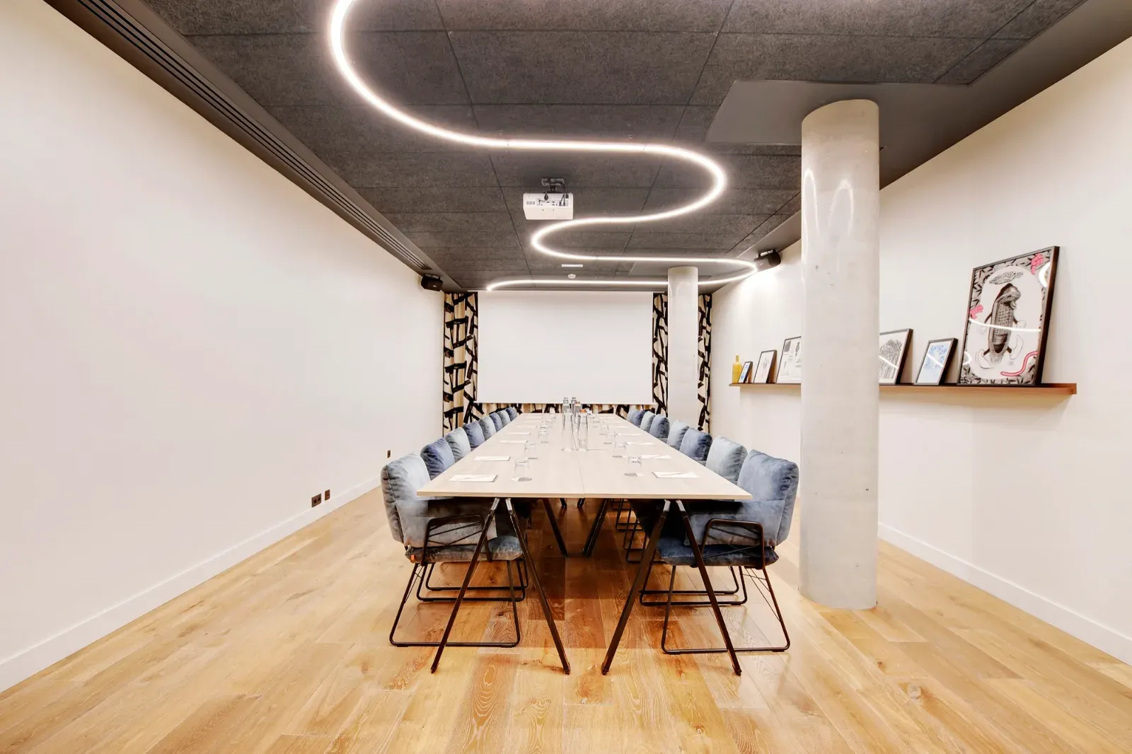 45 m² Meeting Room in Paris | Versatile Event Space