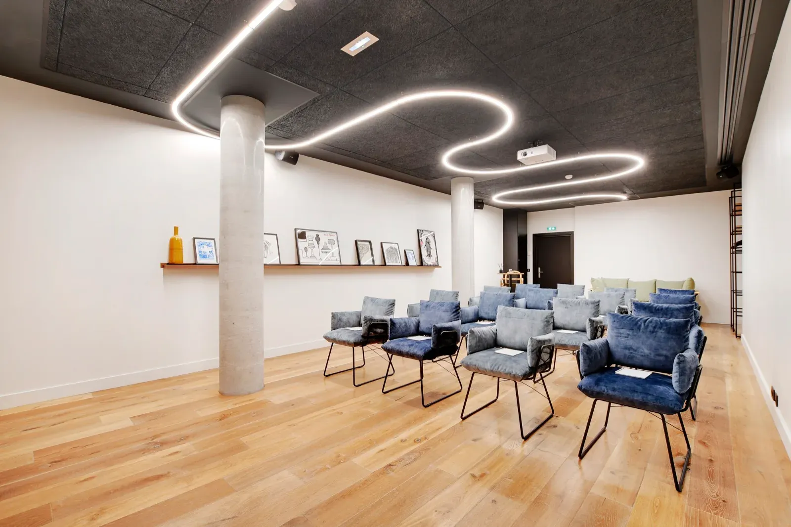 45 m² Meeting Room in Paris | Versatile Event Space
