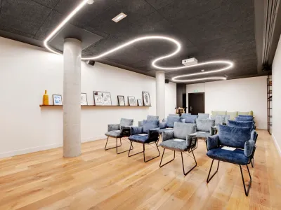 45 m² Meeting Room in Paris | Versatile Event Space