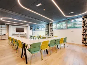 95 m² Meeting Room in Paris | Versatile Event Space
