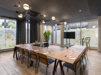 45 m2 Meeting Room in Paris with Parquet Flooring & City View