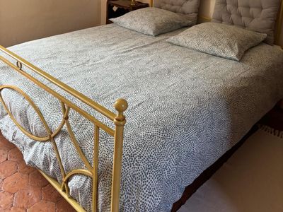 Elegant Event Venue in Oise: Chateau, Barn & Dovecote