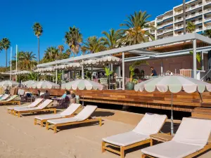 Private Beach Venue for Business Events in Cannes | Elegant Mediterranean Setting