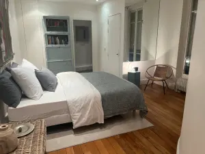 Appartement Élégant Style Haussmann pour Événements à Paris