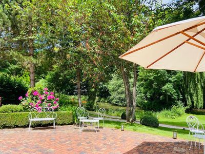 Authentic Barn & Garden Venue for Events in Pays de Bray