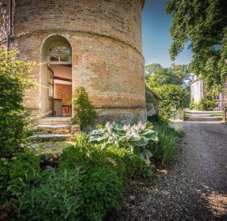 Le Colombier: A Unique Circular Venue for Events in a Wooded Park