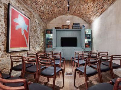 The Apartment's Grand Room: Ideal for Large Team Gatherings in Paris