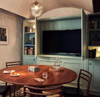 A Good Option for Small, Informal Meetings in Paris