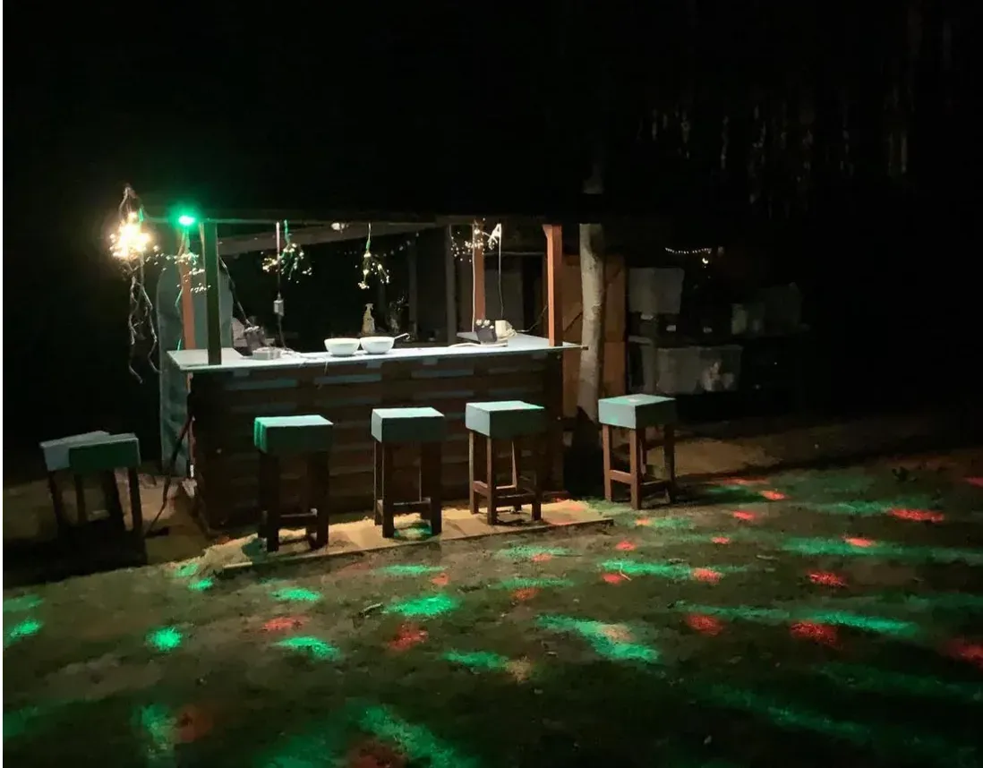10-Acre Sussex Countryside Glamping Retreat with Sauna & Outdoor Kitchen