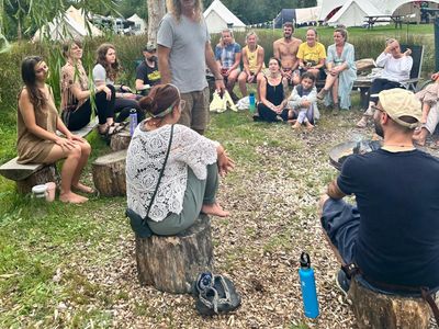 10-Acre Sussex Countryside Glamping Retreat with Sauna & Outdoor Kitchen