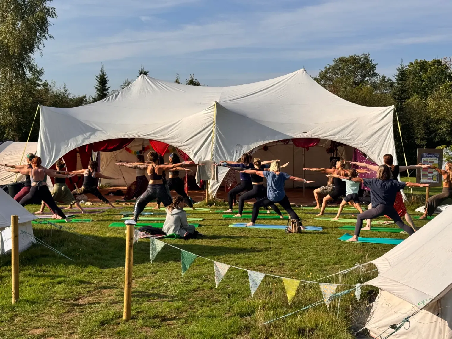 10-Acre Sussex Countryside Glamping Retreat with Sauna & Outdoor Kitchen